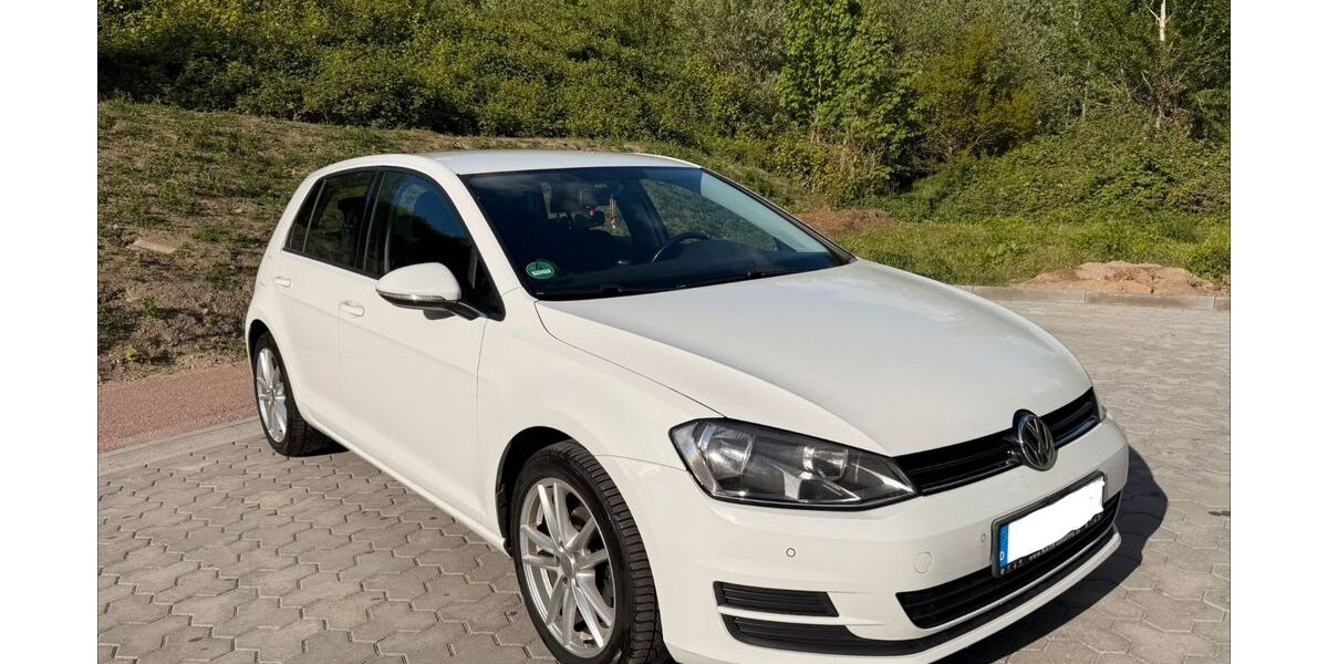 VW Golf 112.000 km 9.800 &euro; Preetz 24211