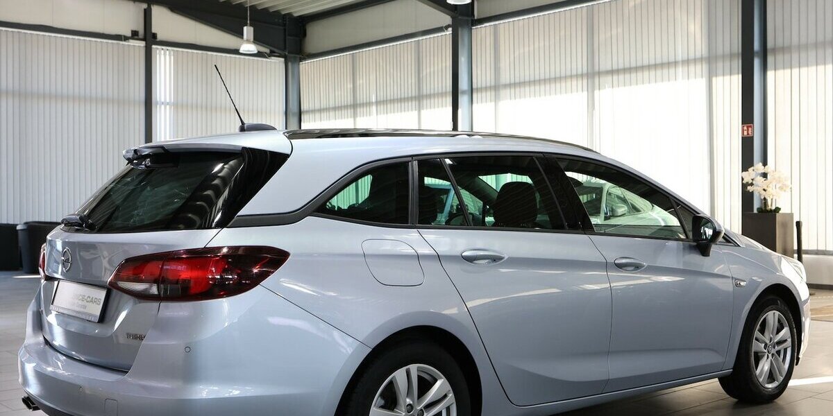 Opel Astra K ST 1.6 T ACTIVE 200-PS / APPLE+ANDROID 130.000 km 9.577 &euro; Hamm 59077
