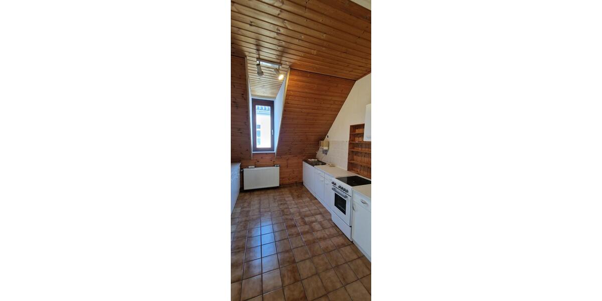 Einfamilienhaus Bremerhaven - 9 Zimmer, 180 m&sup2;, 169.000&euro; | Angebot:26990254
