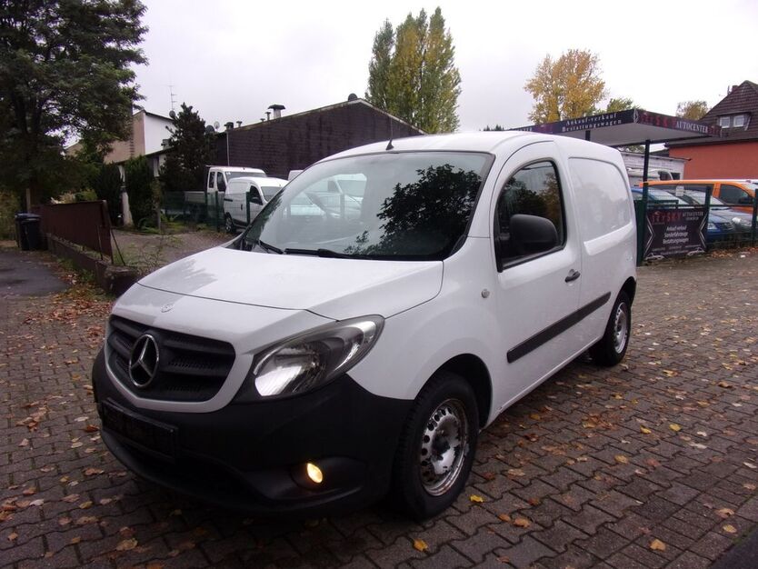 Mercedes-Benz Citan 240.520 km 3.950 € Gelsenkirchen 45886