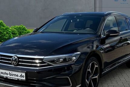 VW Passat Variant