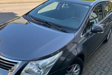 Toyota Avensis 223.000 km 3.990 &euro; Nümbrecht 51588