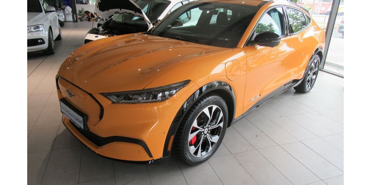 Ford Mustang Mach-E 36.887 km 37.990 &euro; Bernau 16321