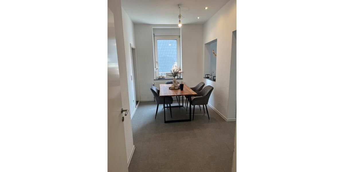 Einfamilienhaus Essen Stadtbezirk VI - 6 Zimmer, 110 m&sup2;, 320.000&euro; | Angebot:26350010