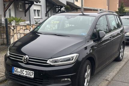 VW Touran 265.000 km 10.200 € Raunheim 65479