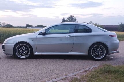 Alfa Romeo GT 210.000 km 3.650 &euro; Leinfelden-Echterdingen 70771