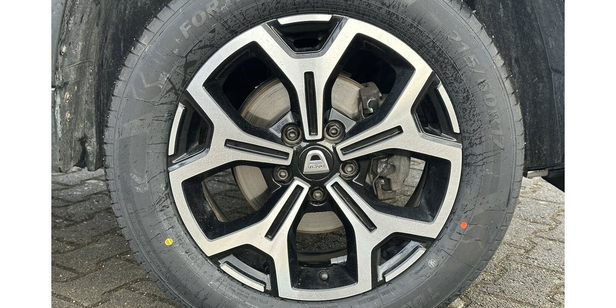 Dacia Duster II Prestige 4WD / SitzH / AHK / 360°Kam 81.500 km 17.990 &euro; Donauwörth 86609