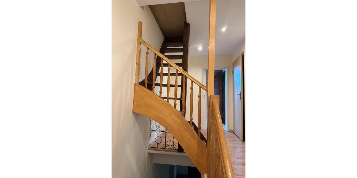 Einfamilienhaus Sonneberg - 8 Zimmer, 189 m&sup2;, 199.999&euro; | Angebot:26943357