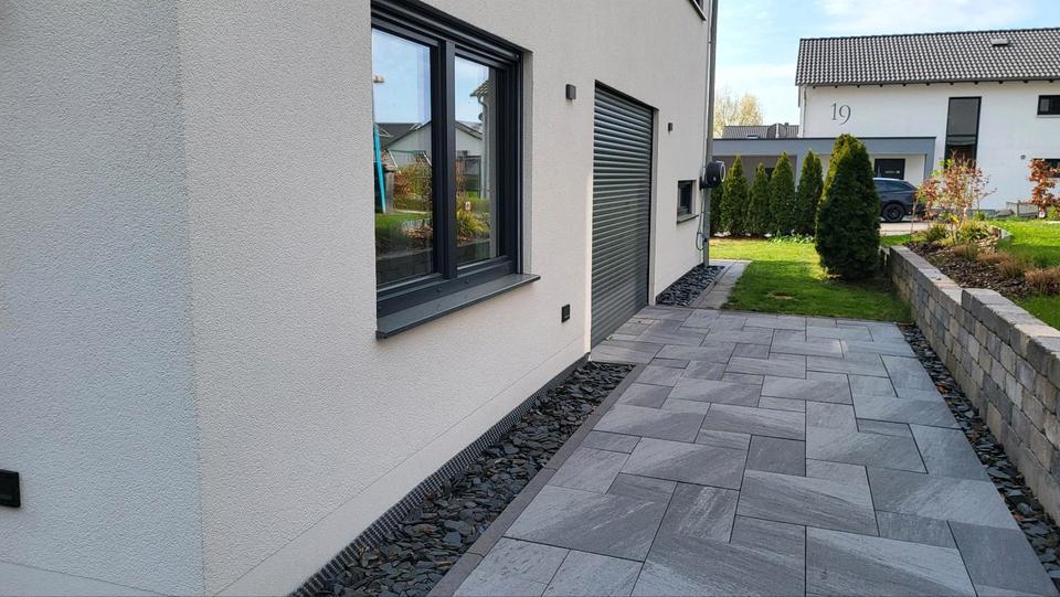 Terrassenwohnung Petersberg - 3 Zimmer, 126 m&sup2;, 1.500&euro; | Angebot:26091395