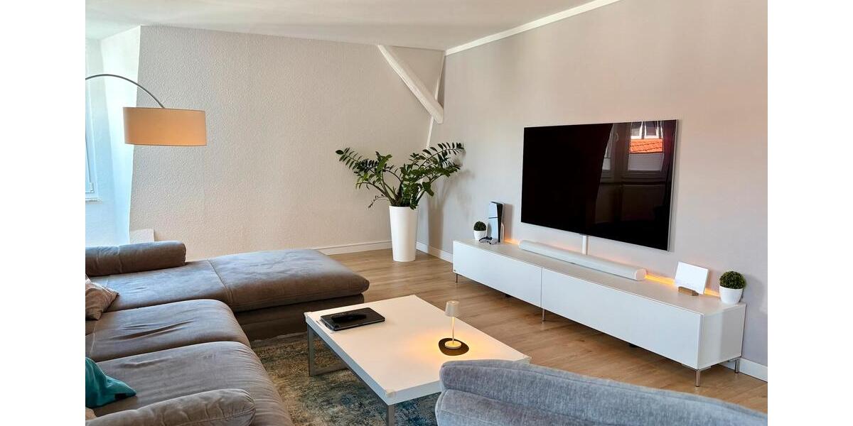 Dachgeschoßwohnung Blomberg - 3 Zimmer, 92 m&sup2;, 185.000&euro; | Angebot:27073240