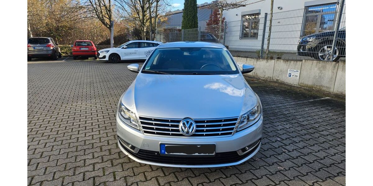 VW CC 142.911 km 12.850 &euro; Sindelfingen 71065