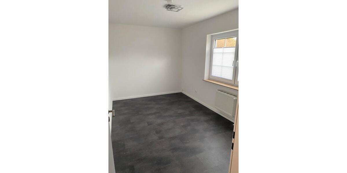 Erdgeschoßwohnung Syke - 4 Zimmer, 110 m&sup2;, 1.100&euro; | Angebot:25963579