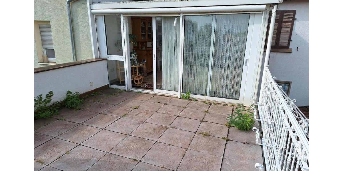 Einfamilienhaus Edenkoben - 7 Zimmer, 178 m&sup2;, 260.000&euro; | Angebot:27093866
