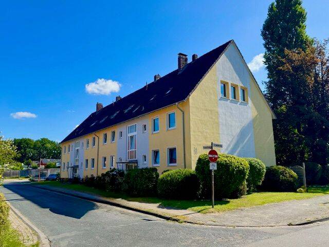 Attraktives 12-Familienhaus in begehrter UNI-LAGE ! Solides Investment mit Entwicklungspotenzial ! 3 zimmer