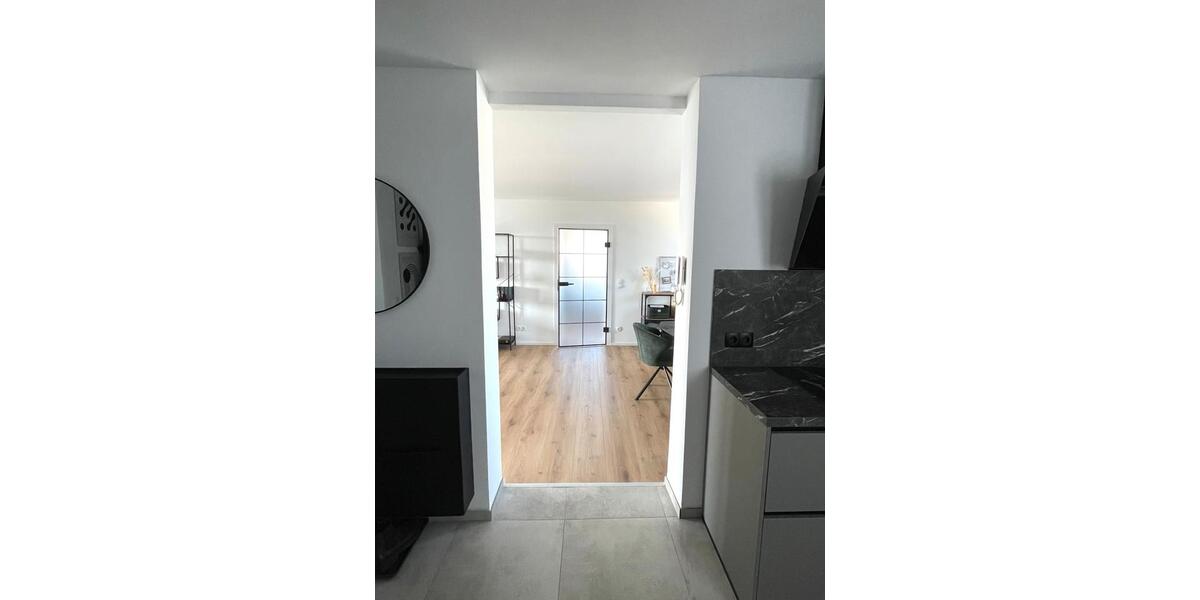 Etagenwohnung Weiden in der Oberpfalz - 2.5 Zimmer, 81 m&sup2;, 279.000&euro; | Angebot:27121513