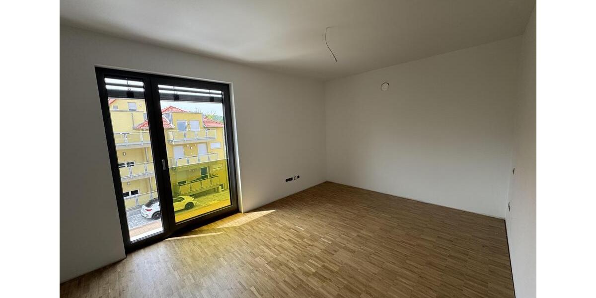 Etagenwohnung Gaildorf - 3 Zimmer, 96 m&sup2;, 1.000&euro; | Angebot:21113272