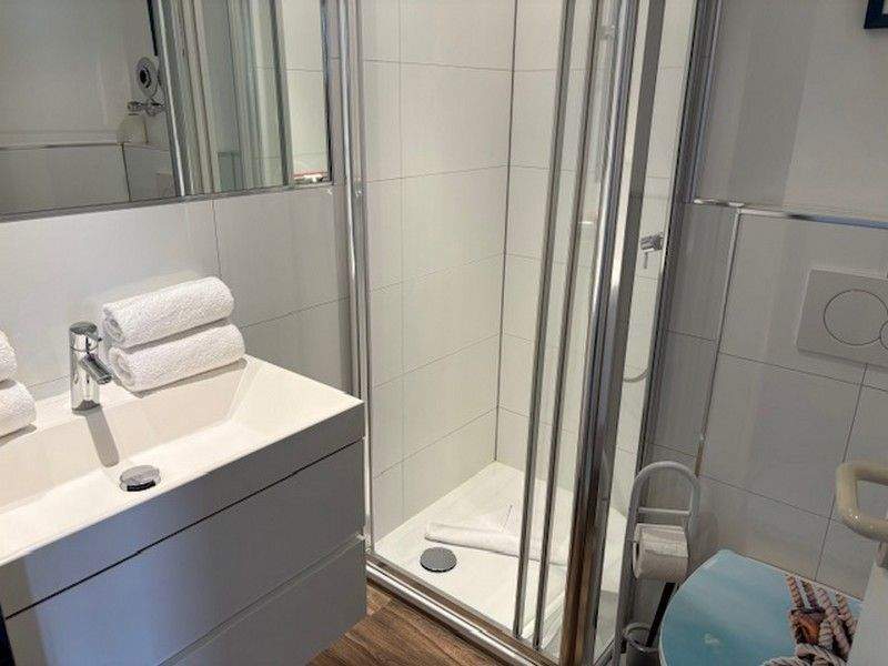 Erste Reihe moderne StudioWohnung über 2 Ebenen