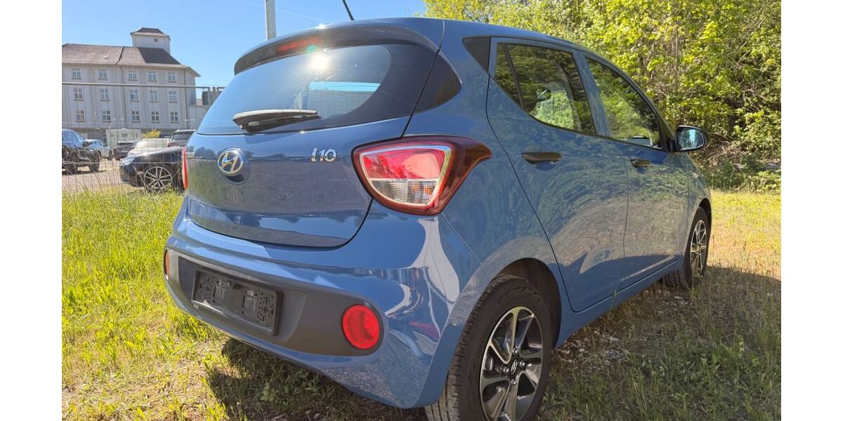 Hyundai i10 65.000 km 7.500 &euro; Gingen 73333