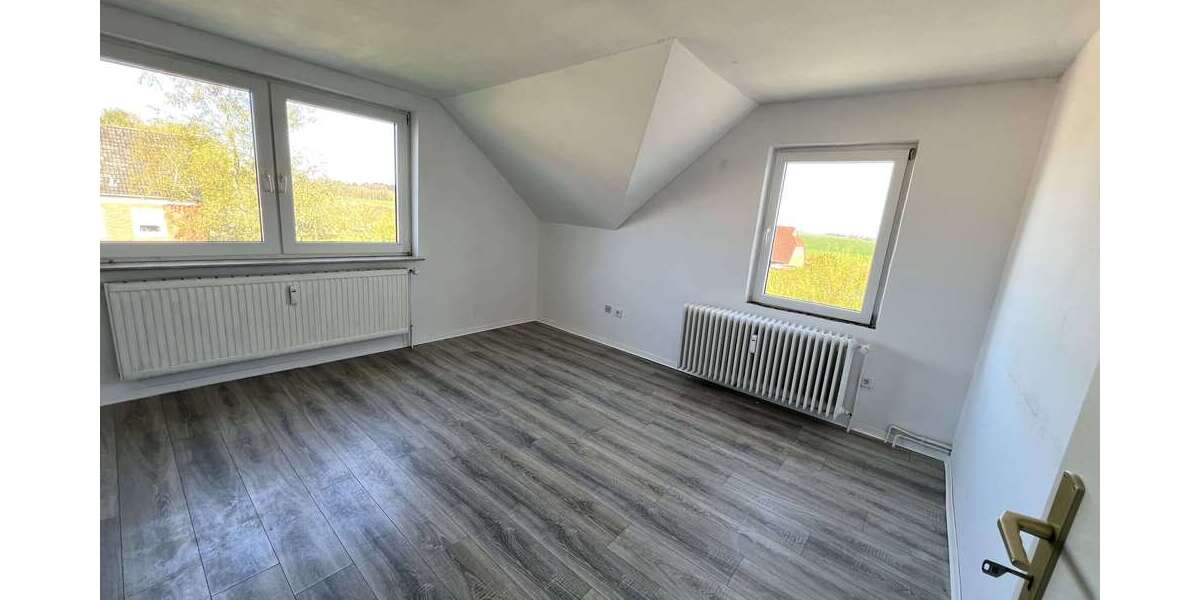 Etagenwohnung Hage - 3 Zimmer, 32 m&sup2;, 420&euro; | Angebot:26688864