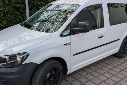 VW Caddy 83.000 km 16.000 &euro; Allersberg 90584