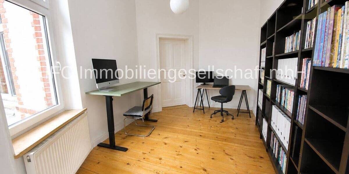Etagenwohnung Dessau-Roßlau Siedlung - 4 Zimmer, 110 m&sup2;, 192.000&euro; | Angebot:26807340