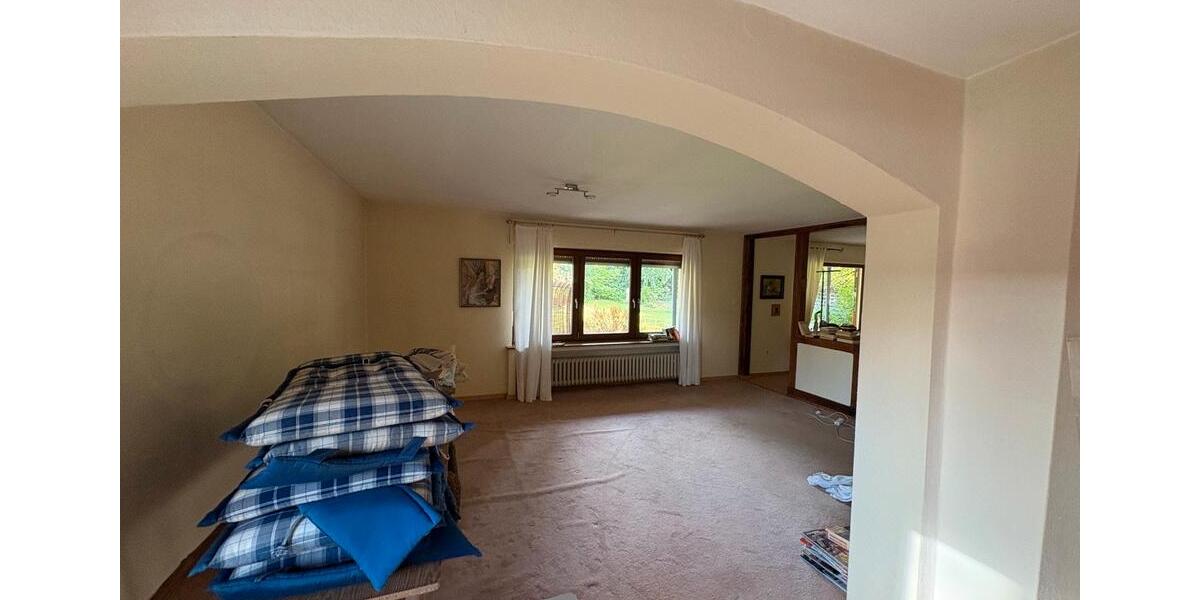 Einfamilienhaus Wabern - 10 Zimmer, 240 m&sup2;, 295.000&euro; | Angebot:26962325