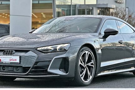Audi e-tron GT 4.490 km 75.890 &euro; Neubeckum 59269