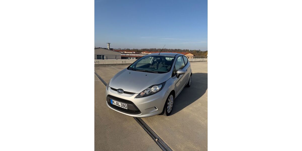 Ford Fiesta 208.050 km 2.100 &euro; München 80933