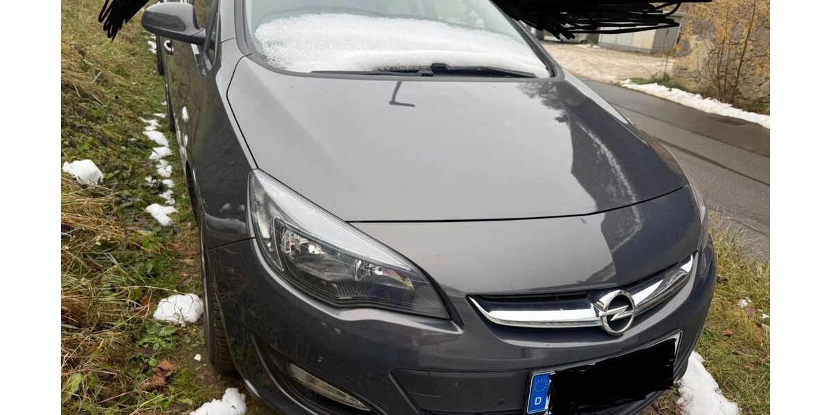 Opel Astra 144.000 km 2.699 &euro; Igensdorf 91338