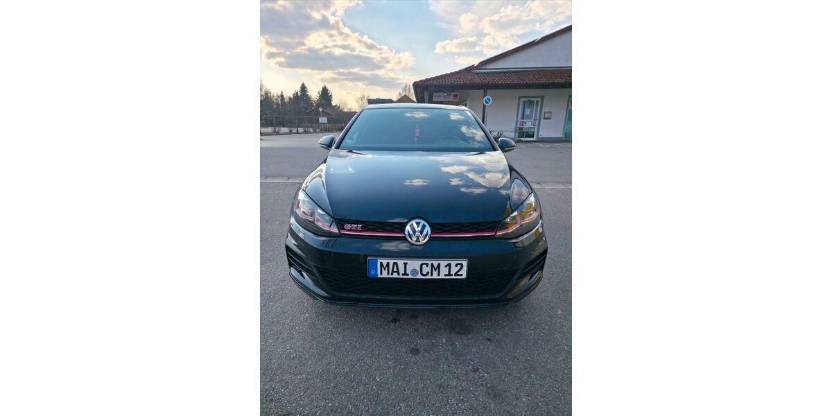 VW Golf 123.000 km 18.500 &euro; Siegenburg 93354