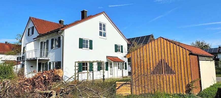 Haus zum Kaufen in Windach 895.000 € 163.79 m²