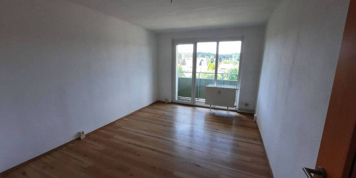 Etagenwohnung Kemberg - 3 Zimmer, 58 m&sup2;, 335&euro; | Angebot:25730585