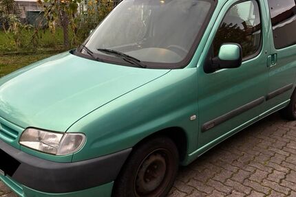 Citroen Berlingo 208.000 km 1.950 € Ramstein-Miesenbach 66877