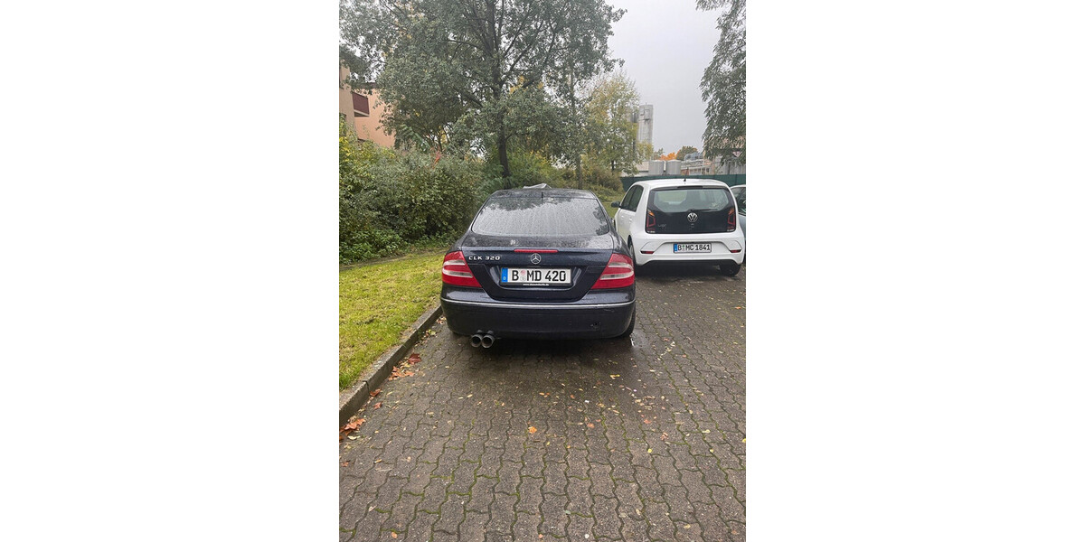 Mercedes-Benz CLK 320 225.000 km 6.000 &euro; Berlin 10178