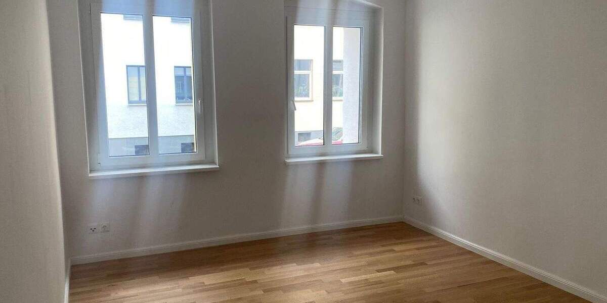 Zimmer Halle (Saale) Innenstadt - 2 Zimmer, 50 m&sup2;, 650&euro; | Angebot:26343850