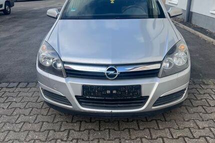 Opel Astra 207.340 km 3.450 € Hanau 63452