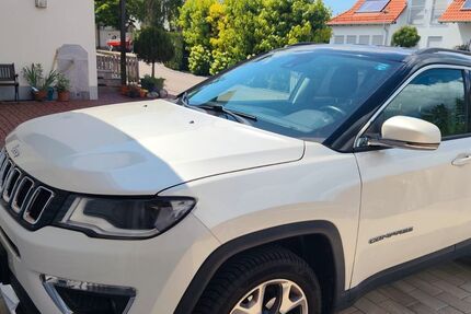 Jeep Compass 143.000 km 12.400 &euro; Langweid 86462