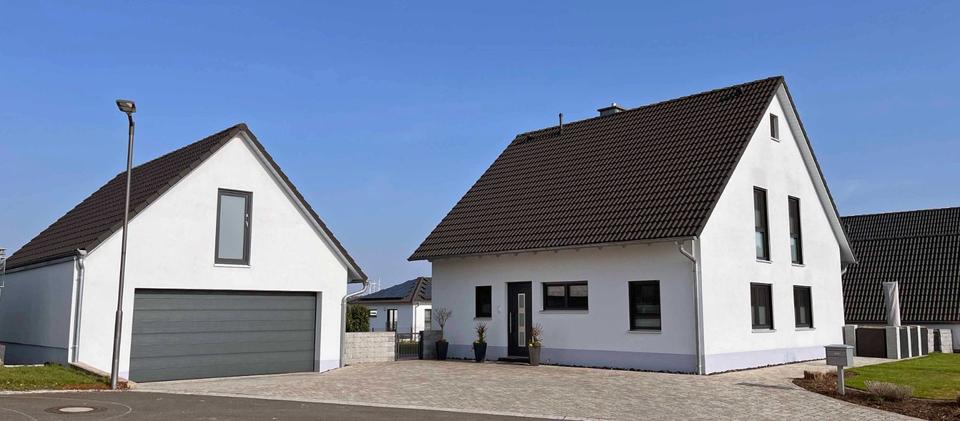 Einfamilienhaus Hohenroth - 549.000&euro; | Angebot:25614722