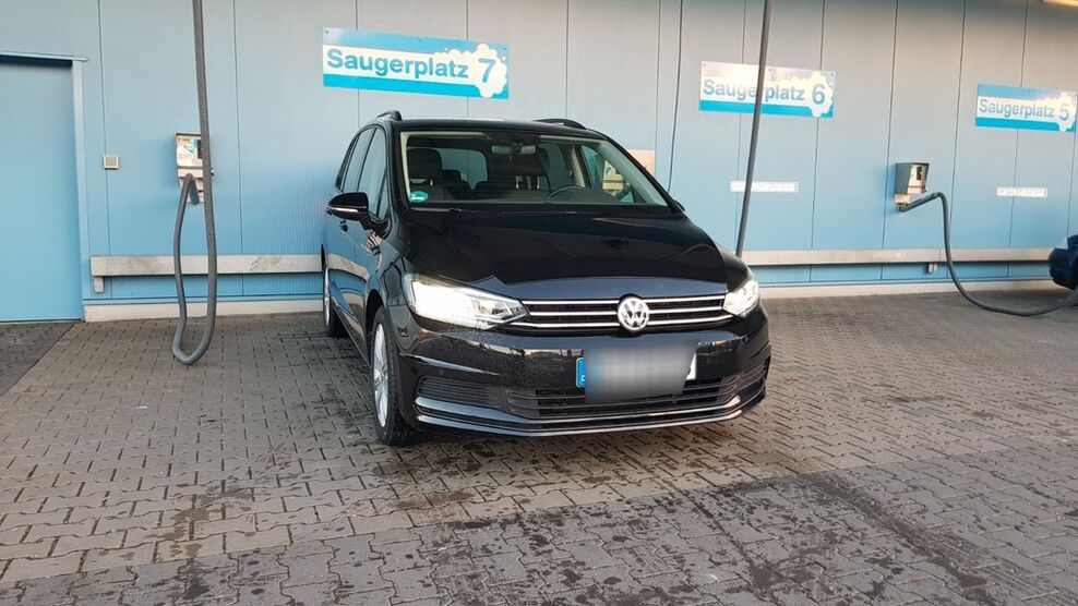 VW Touran 97.000 km 16.999 € Gaimersheim 85080