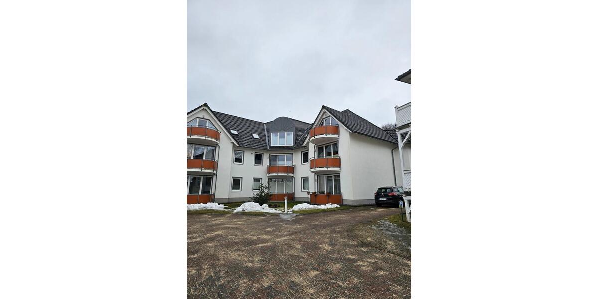 Dachgeschoßwohnung Binz - 2 Zimmer, 60 m&sup2;, 990&euro; | Angebot:25270740