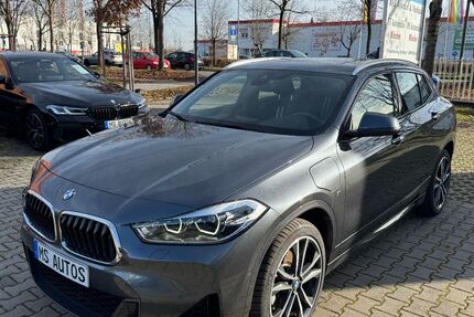 BMW X2 69.000 km 25.380 &euro; München 81243