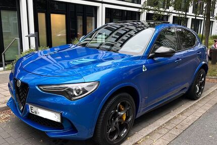 Alfa Romeo Stelvio 67.800 km 46.990 € Essen 45133