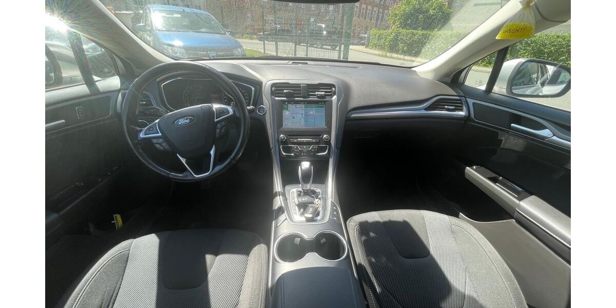 Ford Mondeo 210.000 km 9.200 &euro; Chemnitz 09116