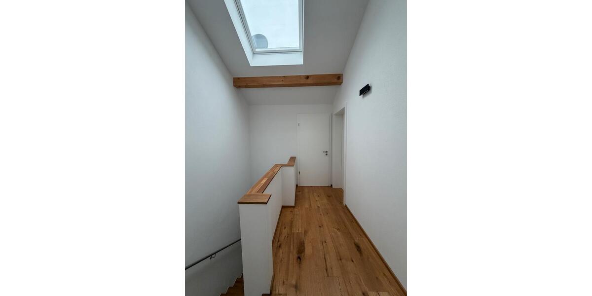 Reihenhaus Vilsbiburg - 6 Zimmer, 148 m&sup2;, 695.000&euro; | Angebot:26072937
