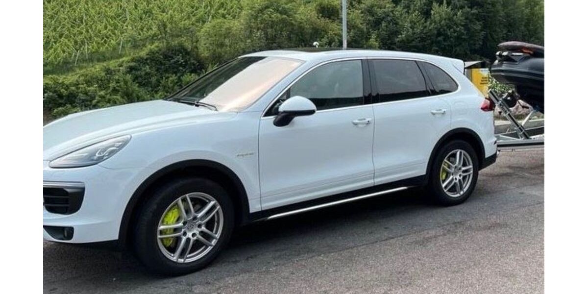 Porsche Cayenne 188.000 km 32.500 &euro; Remshalden 73630