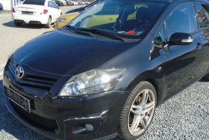 Toyota Auris 234.000 km 4.450 &euro; Wildau 15745