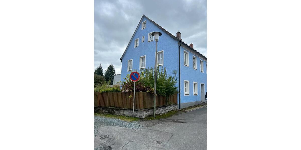 Einfamilienhaus Windischeschenbach - 7 Zimmer, 160 m&sup2;, 1.390&euro; | Angebot:26110370