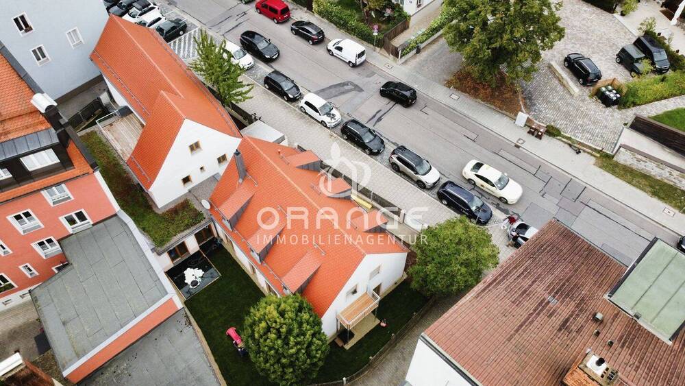 Zimmer Regensburg Innenstadt - 4 Zimmer, 99 m&sup2;, 1.700&euro; | Angebot:25968792