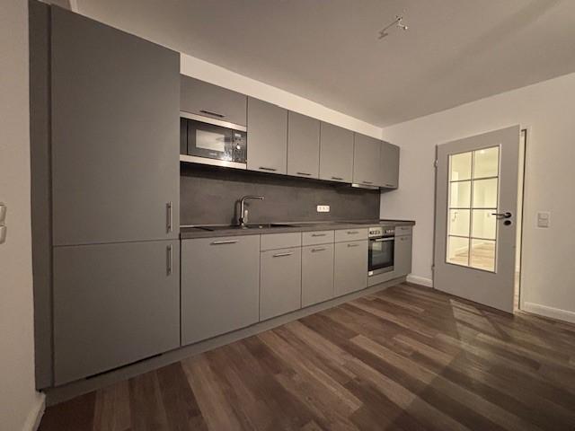 Erdgeschoßwohnung Lütjensee - 4 Zimmer, 170 m&sup2;, 2.150&euro; | Angebot:25870783