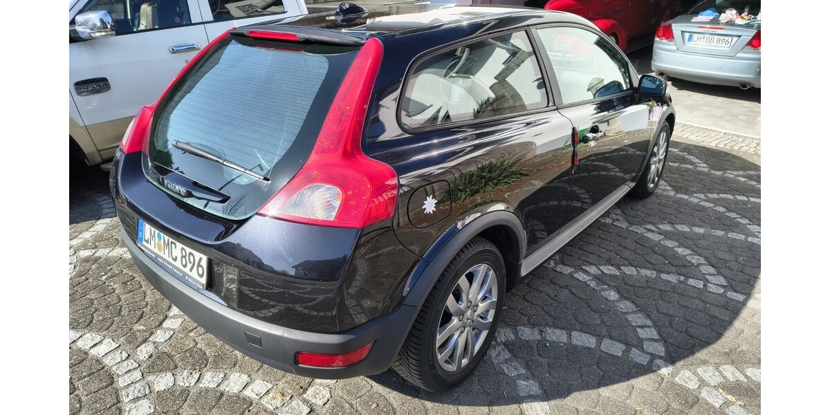 Volvo C30 145.000 km 3.975 &euro; Beselich 65614